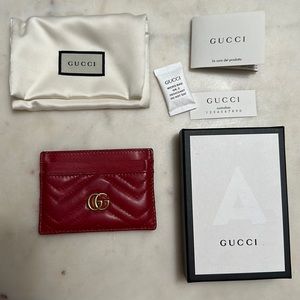 Authentic Gucci Red Marmont Card Holder (used)